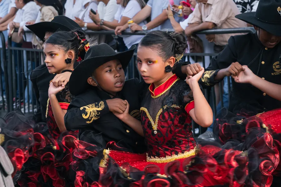 Baile, personas y ropa