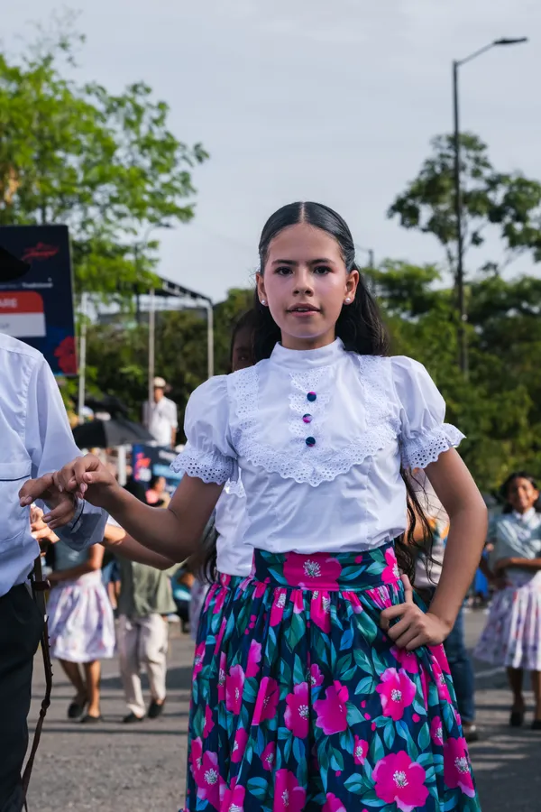 Ropa, falda y vestuario