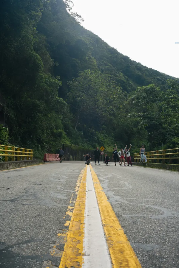 Carretera, ciudad y calle