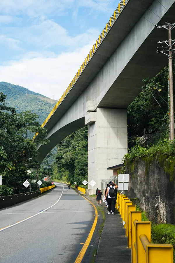 Carretera, ciudad y calle