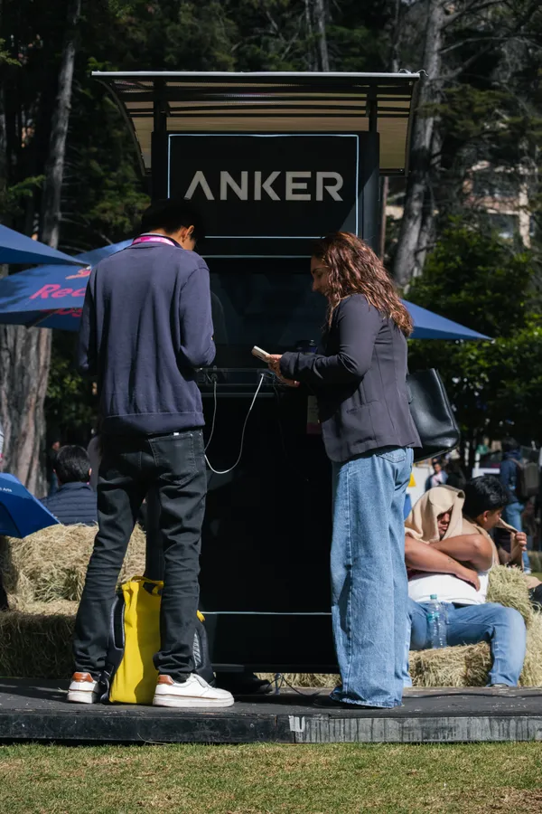 Ropa, adulto y personas