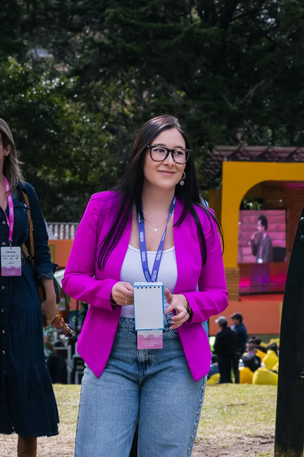 Ropa, vestuario y personas