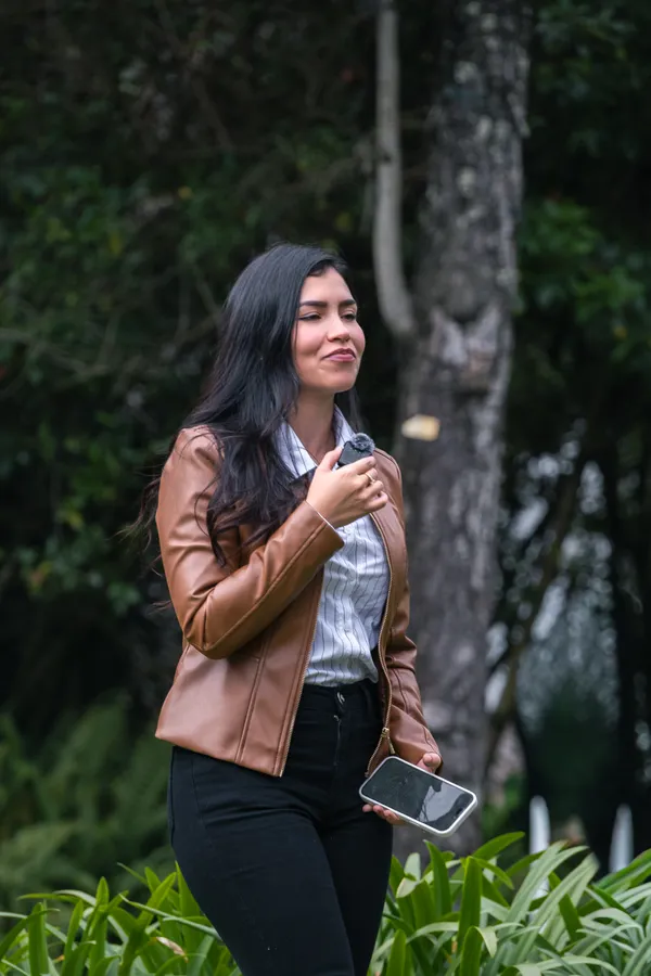 Ropa, fotografía y plantas