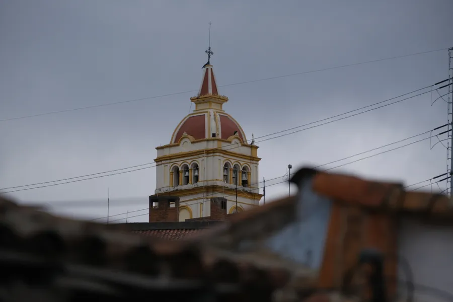 Arquitectura, edificio y torre
