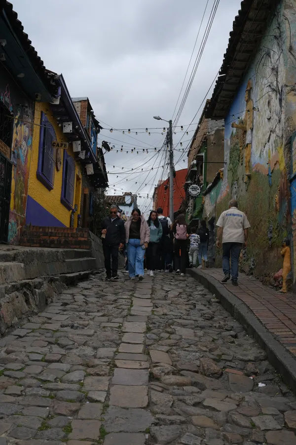 Ciudad, carretera y calle