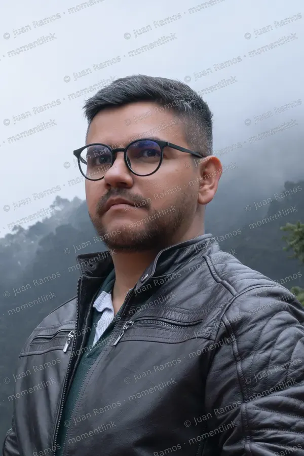 Ropa, chaqueta y cabello