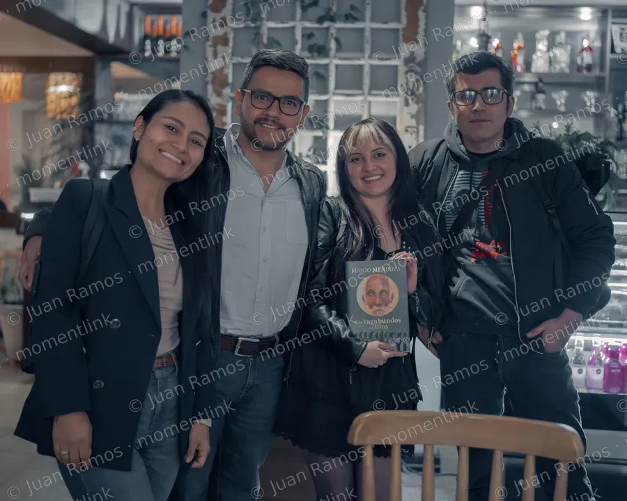 Ropa, chaqueta y personas