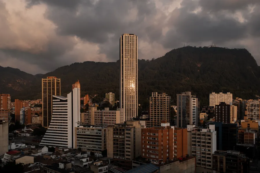 Ciudad, urbano y arquitectura