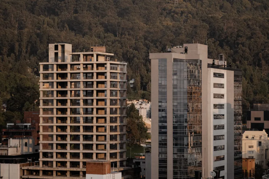 Arquitectura, edificio y ciudad