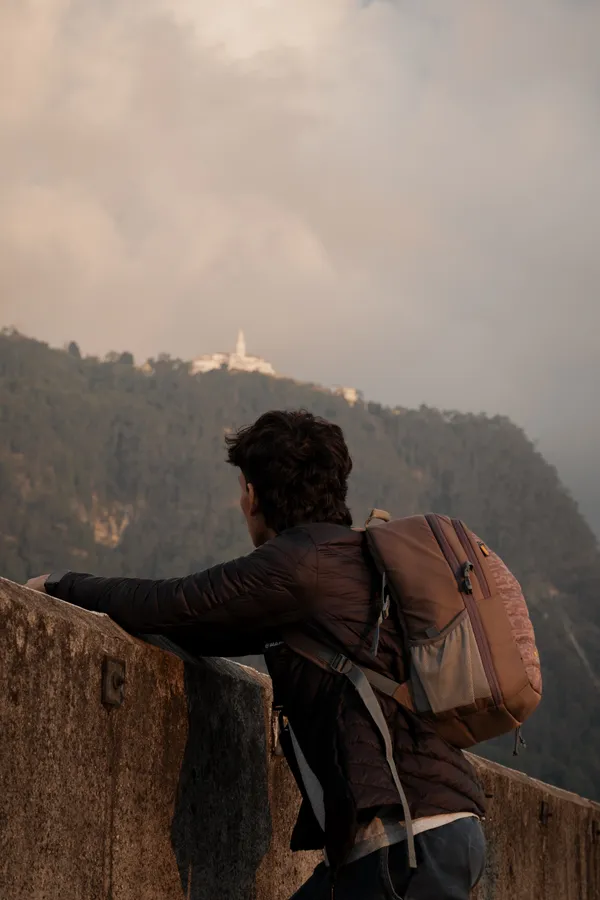 Bolso, fotografía y personas