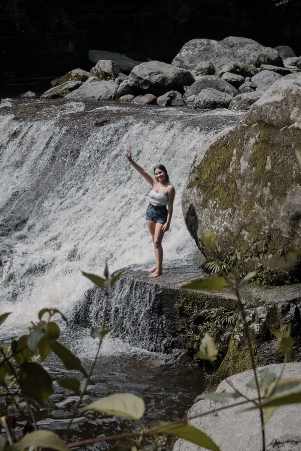 Mujer, personas y agua