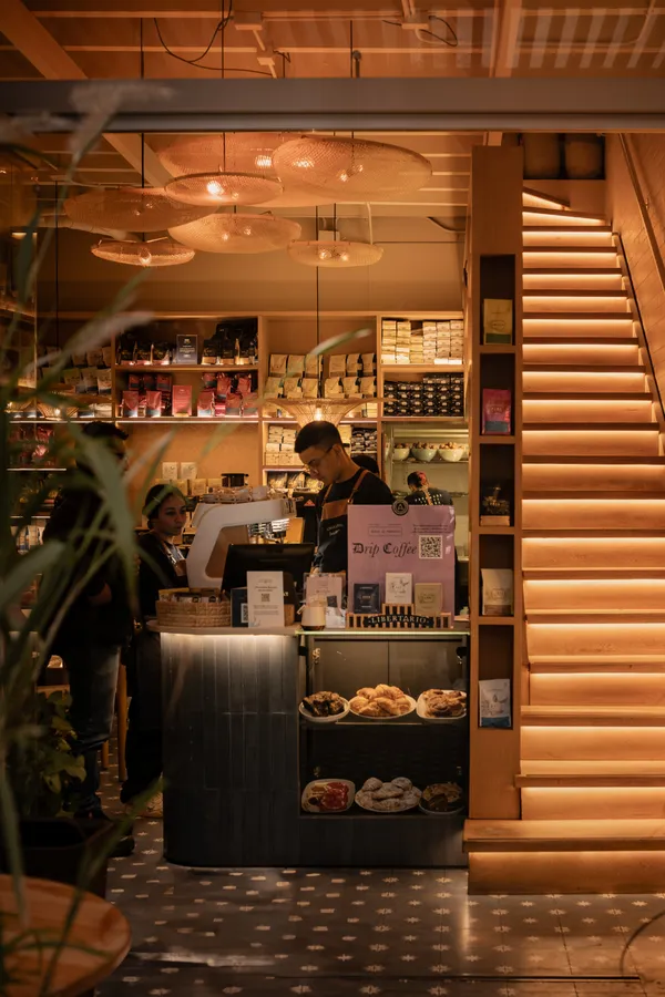 Iluminación, tienda y interiores