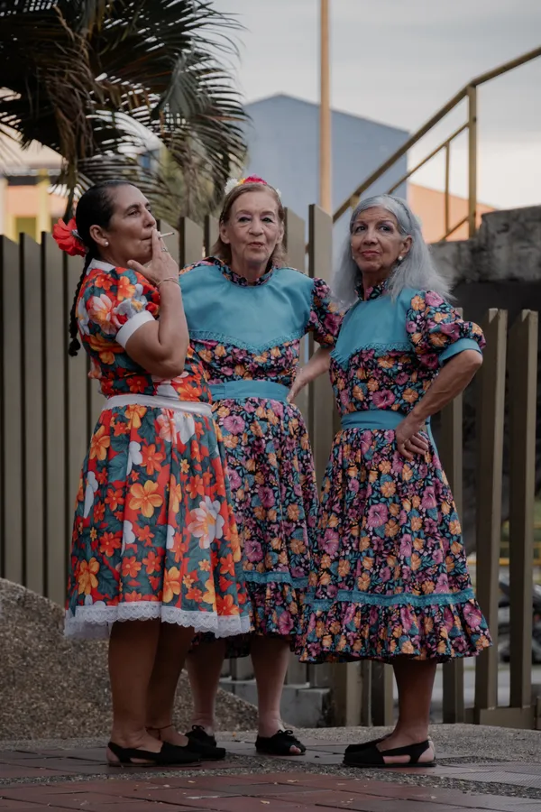 Mujer, personas y ropa