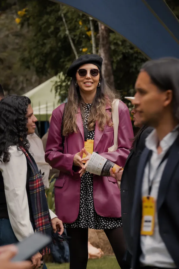 Ropa, chaqueta y mujer