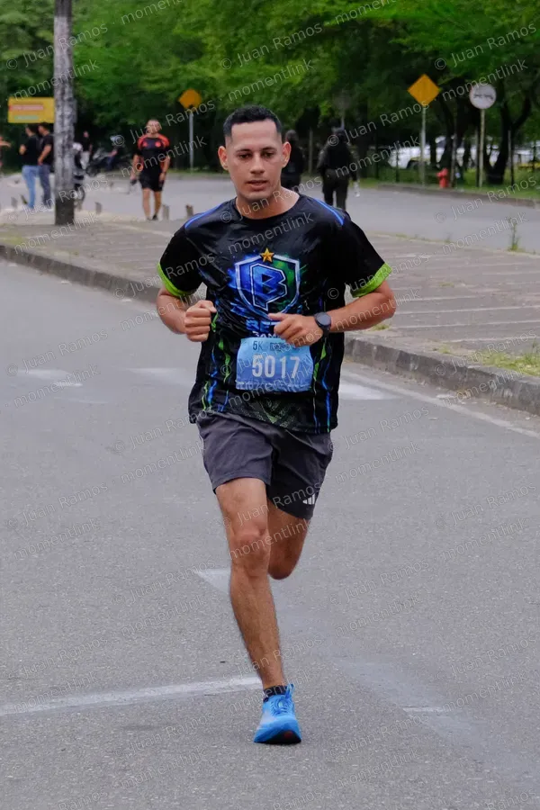 Personas, carrera y ropa
