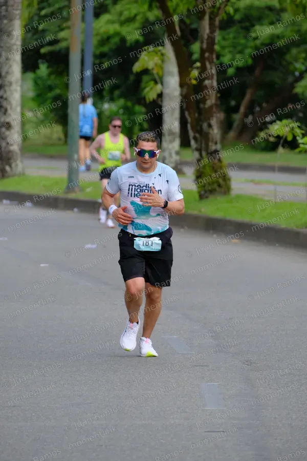 Hombre, personas y carrera