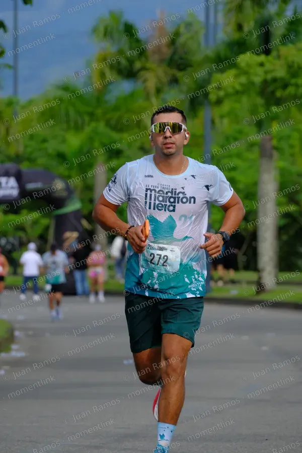 Personas, carrera y ropa