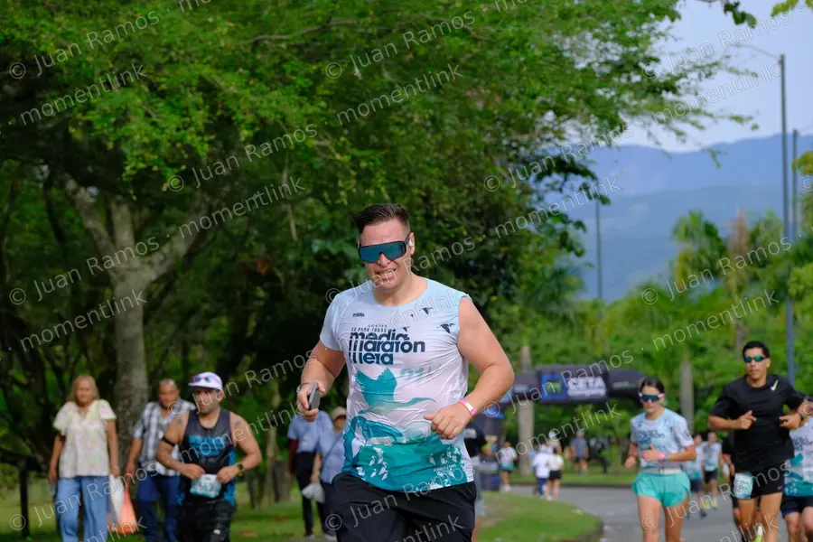 Bolso, personas y carrera