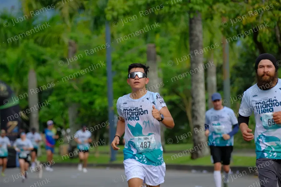 Hombre, personas y carrera