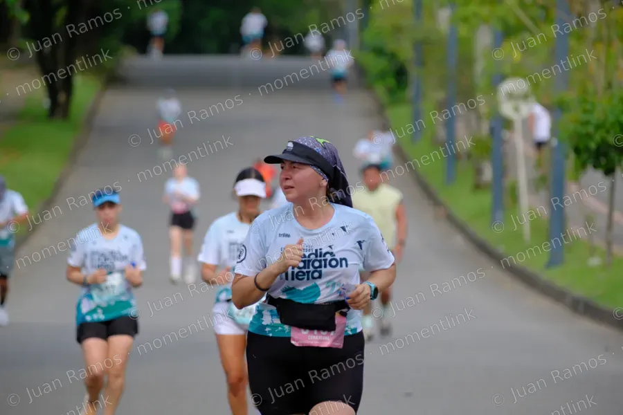 Mujer, personas y carrera